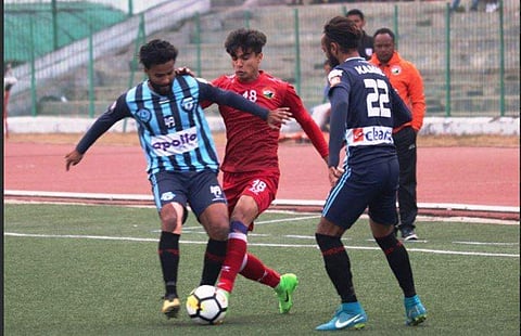 Leading the game by 1-0, Minerva's confidence was at an all-time high as they momentarily silenced the otherwise strong home crowd. (Twitter/Hero I-League)