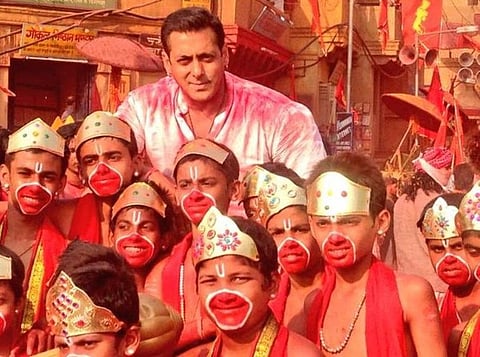 Salman Khan on the sets of Bajrangi Bhaijaan.