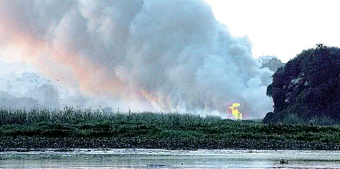 It took over 5,000 Armymen and firefighters and 32 hours to control the blaze at Bellandur lake in Bengaluru | S Manjunath