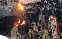 Firemen trying to put out the fire that damaged the Sree Padmanabha Theatre at East Fort on Thursday| kaviyoor santhosh