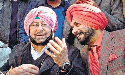 Amarinder Singh and Navjot Singh Sidhu have shared an uneasy relationship
