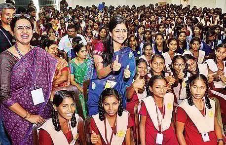 Aditi Balan (centre) with the participants|Photo: Sunish P Surendran