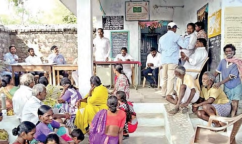 Worrying drop in worker headcount in rural jobs scheme 