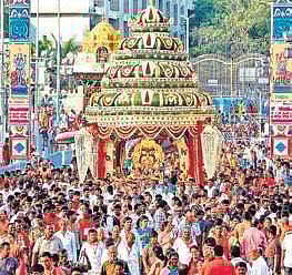 Procession of ‘Pushpaka Vimanam’ . (Photo | EPS)