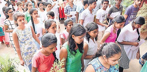 File image of MBBS aspirants waiting to take NEET