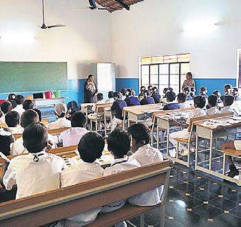 Trashonomics session in  progress at a government school