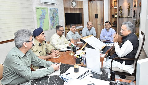 Chief Minister Raman Singh in a review meeting. (Photo | ENS)