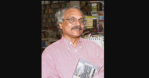 Noted Malayalam writer M Mukundan wins Ezhuthachan award