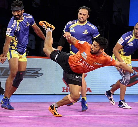 U Mumba thrashed Tamil Thalaivas 36-22 in an inter-zonal clash of PKL (Photo: Twitter / Pro Kabaddi)