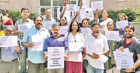 Members of CfB demanding setting up of ward committees