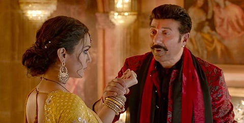 Preity Zinta and Sunny Deol in Bhaiaji Superhit. (Photo | YouTube)