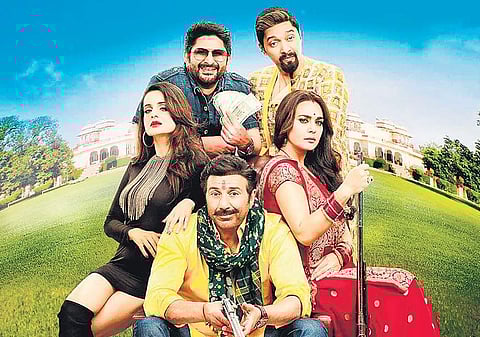 A still from the movie Bhaiaji Superhit.