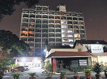 Ambareesh stayed in Room Number 412 of the hotel in Bengaluru | nagaraja gadekal