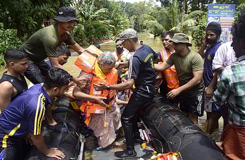 Rescue operations during kerala floods. ( Photo | BP Deepu / EPS)