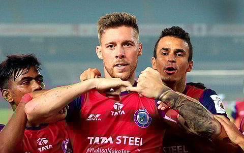 Jamshedpur FC players celebrate after scoring a goal against Delhi Dynamos (Photo | Jamshedpur FC Twitter)