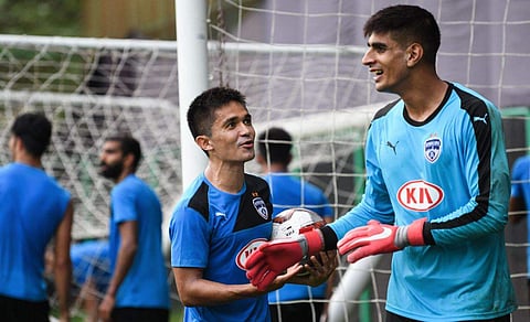 Bengaluru FC skipper Sunil Chhetri and goalkeeper Gurpreet Singh Sandhu during training session. (Photo | Twiiter/@BEngaluruFC)