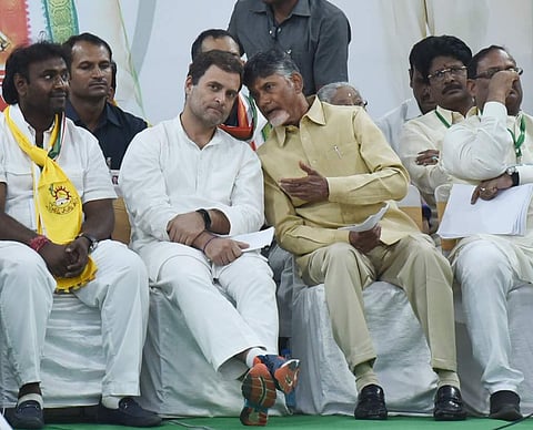 Congress chief Rahul Gandhi and Andhra CM Chandrababu Naidu during an election campaign at Jubilee Hill assembly constituency in Hyderabad on 3 December 2018. (File Photo | EPS)