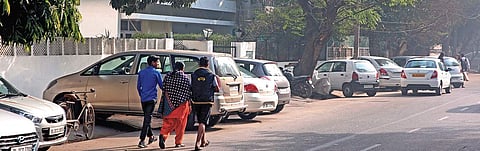 Cars parked on the roadside (Photo| Shekhar Yadav/ EPS)