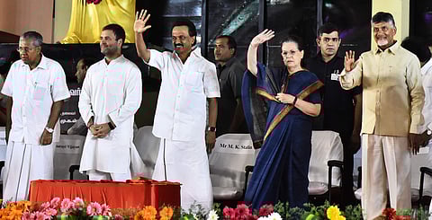 Kerala Chief Minister Pinarayi Vijayan, Congress chief Rahul Gandhi, DMK supremo MK Stalin, UPA chairperson Sonia Gandhi and Andhra CM Chandrababu Naidu in a public meeting held at Royapettah YMCA ground in Chennai on Sunday. | (Ashwin Prasath | EPS)