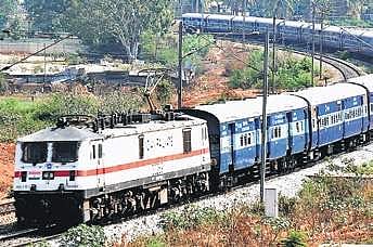 Central Railways introduces technology to eliminate manual examination of trains