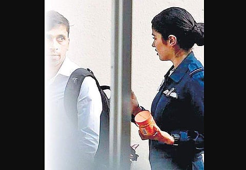 Janhvi Kapoor will be portraying India’s first female combat pilot Gunjan Saxena in her upcoming biopic.