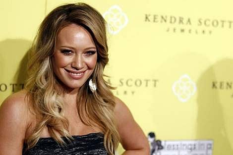 Hilary Duff says she got eye infection after too many COVID-19 tests
