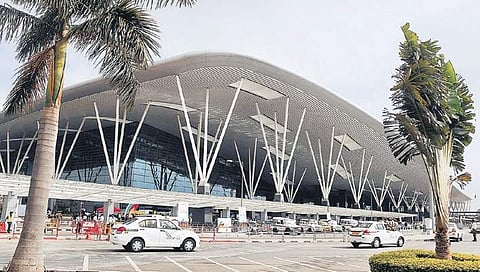 Catching a morning flight can lead to massive delays, as fog is dense during those hours