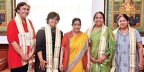 (From left) Madhavi Singh Tomar, Shital Deshpande, external affairs minister Sushma Swaraj, Madhuri Sahasrabudhe and Urmila Joshi | EXPRESS
