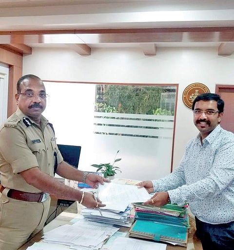 Police Commissioner Suneel Kumar with Amrut S Hiranya