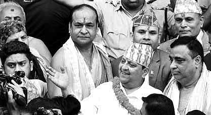 Nepal king Gyanendra Bir Bikram Shah Dev visits Sri Jagannath temple in Puri on Sunday | Express