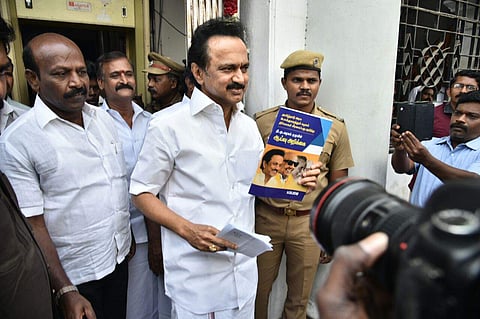DMK working president MK Stalin discloses, a set of suggestions to reduce  transport charges, handed over to Chief Minister edappadi Palaniswami, to the media at Secretariat on Tuesday in Chennai. (EPS | P Jawahar)
