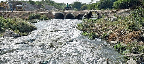 Iska Vaagu flows adjacent to the pharmaceutical effuent treatment plant at Patancheru, in Hyderabad on Sunday | R Satish Babu