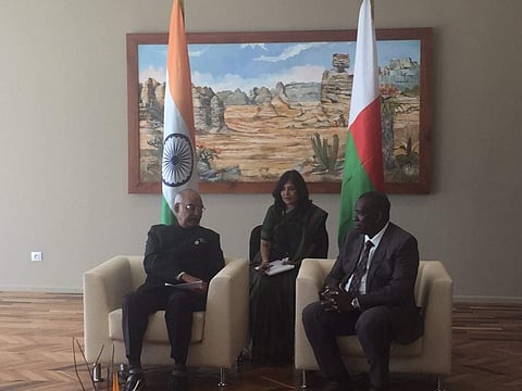 President Ram Nath Kovind discussed with Madagascar Prime Minister Oliver Mahafaly Solonandrasana on further enhancing bilateral ties between the two countries. (Twitter | President Kovind)