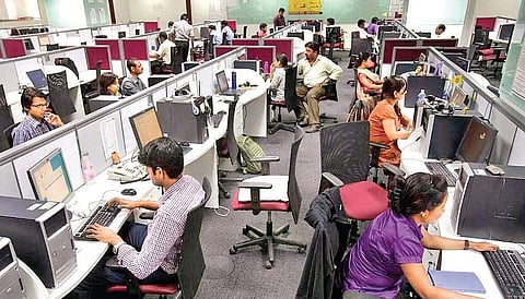 Hiring in IT, hardware to be moderate this year, says report