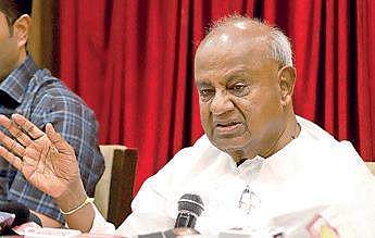 JD(S) supremo Deve Gowda (File photo)