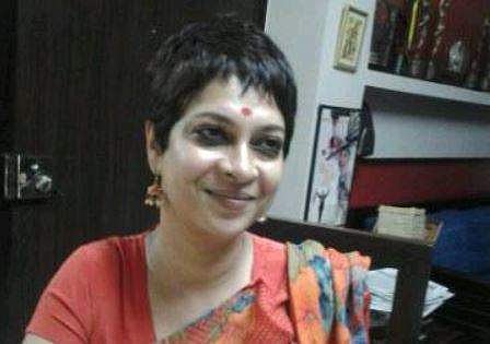 Churni Ganguly's next film on social media affecting personal lives; to feature Raima Sen, Saswata Chatterjee