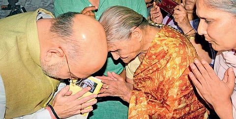 BJP national president Amit Shah at poet Bendre’s residence in Dharwad on Thursday | Hemanth D