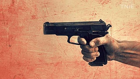 Rachel, a resident of Cox Town, had gone to Nikhil’s house near Horamavu on Monday and started looking at the pistol and misfired it when he had gone to the washroom. 