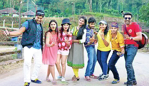 Santhoshathil Kalavaram team.