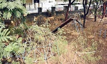 The children’s park closed at P&T colony in Trimulgherry | vinay madapu