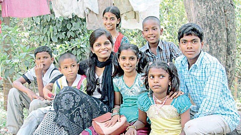 IIT graduate spreads theatre bug among NGO kids 