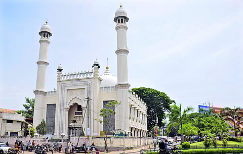 In this 14 July 2015 photo, the Palayam Juma Masjid is seen in Thiruvananthapuram. (EPS | B P Deepu)