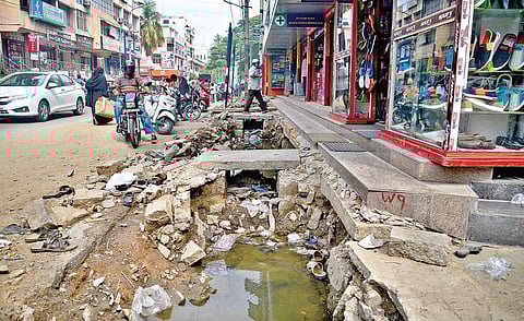 Delayed white-topping work has resulted in huge loss for traders of the area | Pushkar V