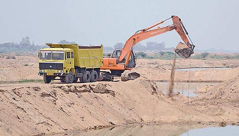 Bengaluru: Lokayukta probe reveals illegal sand mining still rampant in Haveri, Kodagu