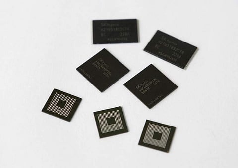 Mobile memory chips made by chipmaker SK Hynix | Reuters