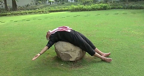 PMModi seen doing his morning exercise. (SCreengrab | Twitter/Narendra Modi)