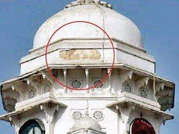 Hyderabad: Kacheguda station is crumbling; historians demand swift action