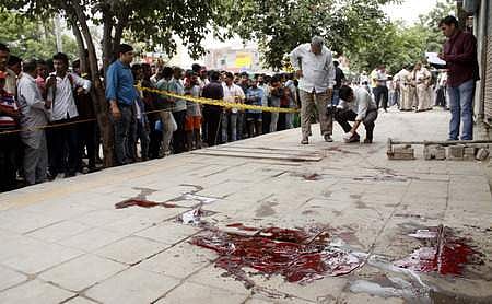 The scene immediately after the shootout | EPS