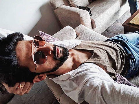 Ravi Dubey is currently hosting 'Sabse Smart Kaun', a quiz show on Star Plus.