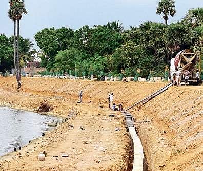 On completion, the three lakes will have walkways and bird-nesting facilities    Martin Louis